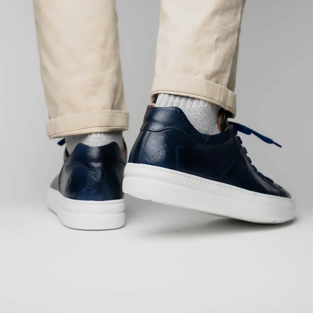 65-348-NVY Vivo Italian Tumbled Calfskin Sneaker Navy