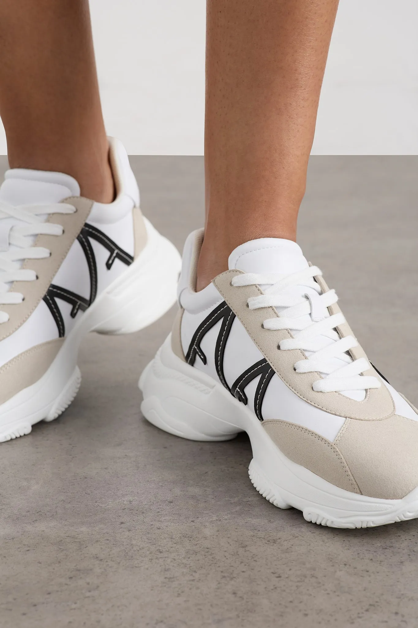 A.A Logo Sneaker 957