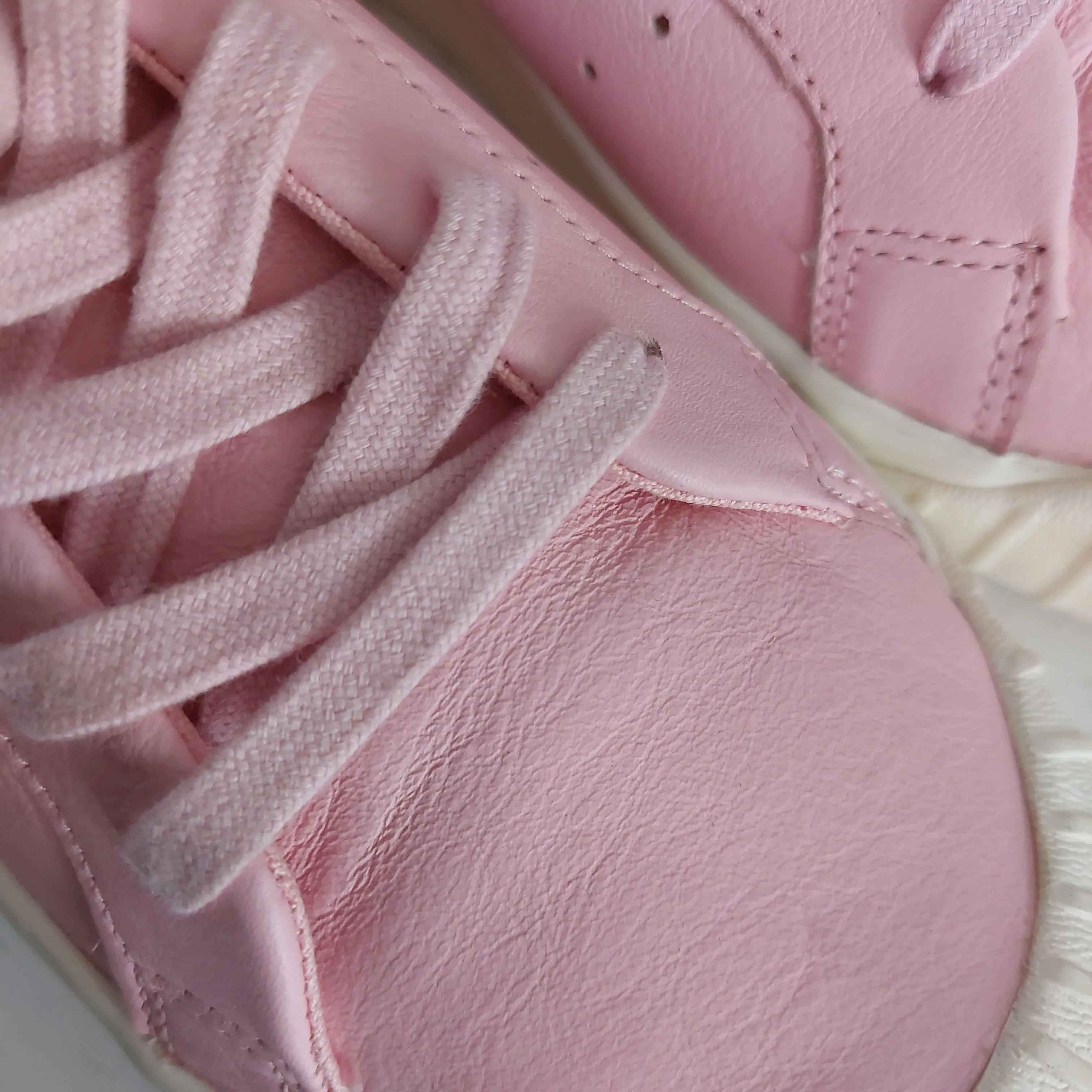 Adidas Everyn 'Wonder Pink' Sneakers | Gently Used |