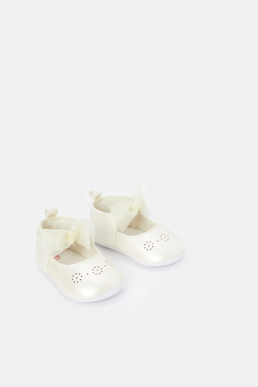 Babies White Pram Shoe