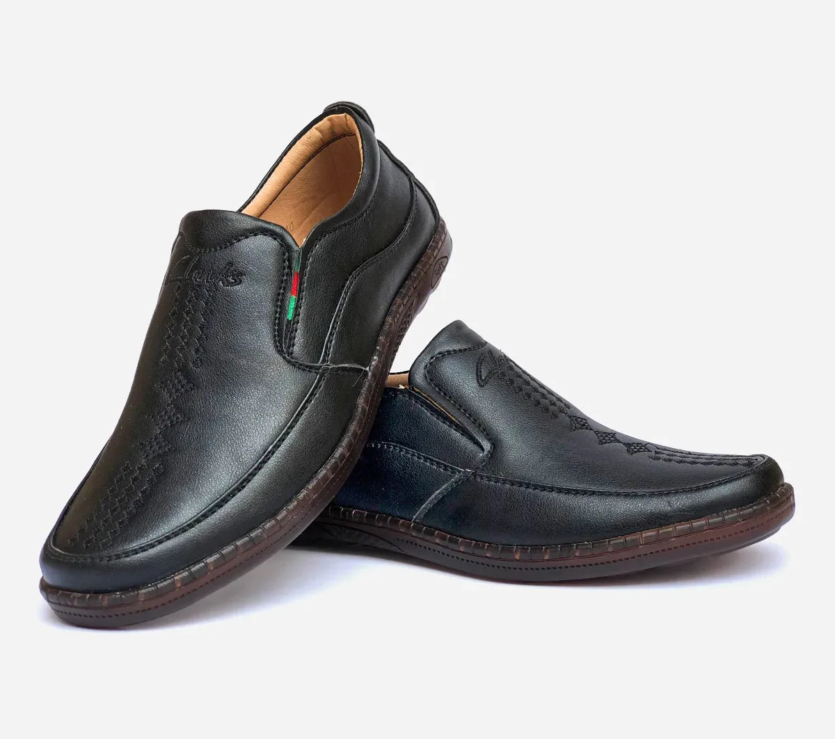 Clarks Black BL02