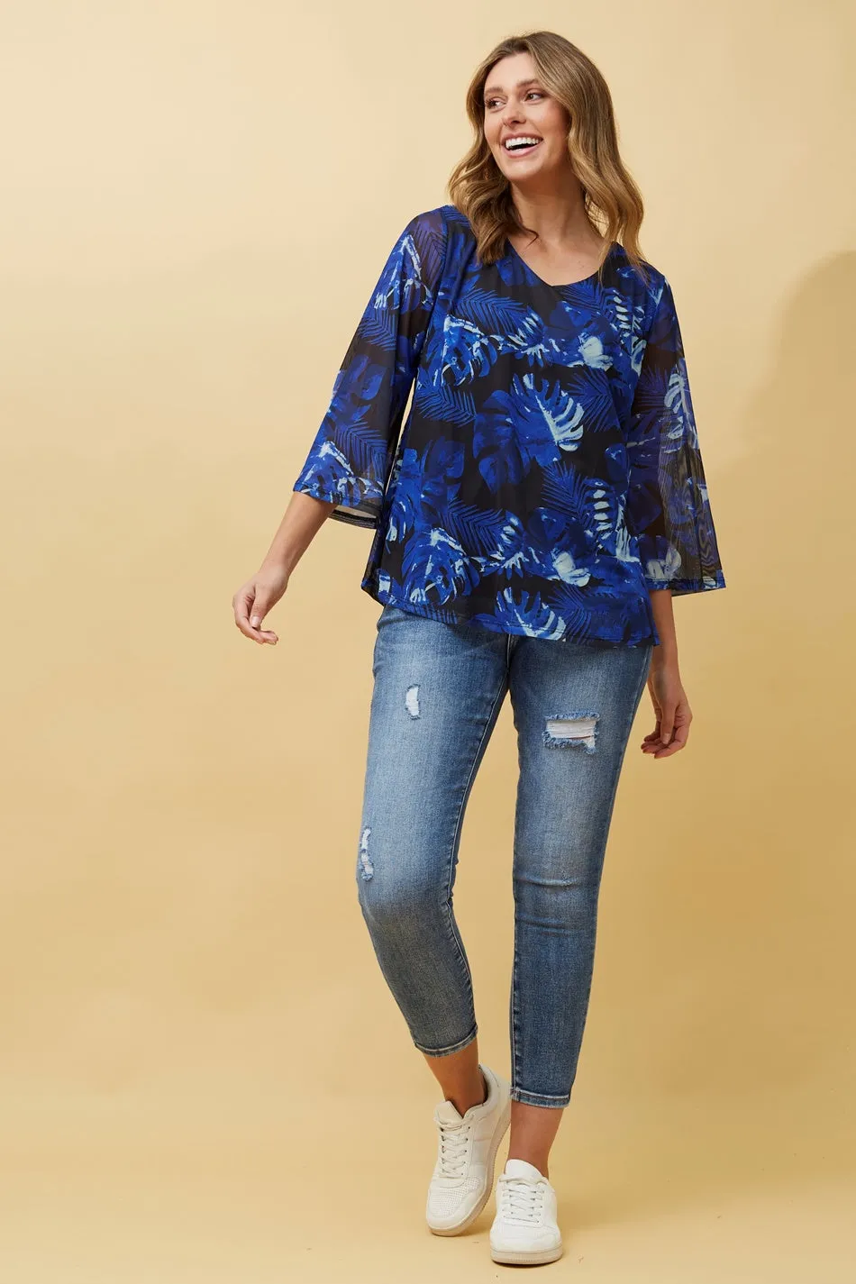 DILLIANA LEAF PRINT TOP