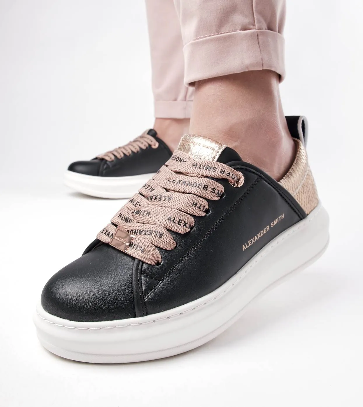 Eco Wembley Woman Black Copper