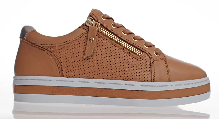 Pinny Sneaker - Camel/Gold