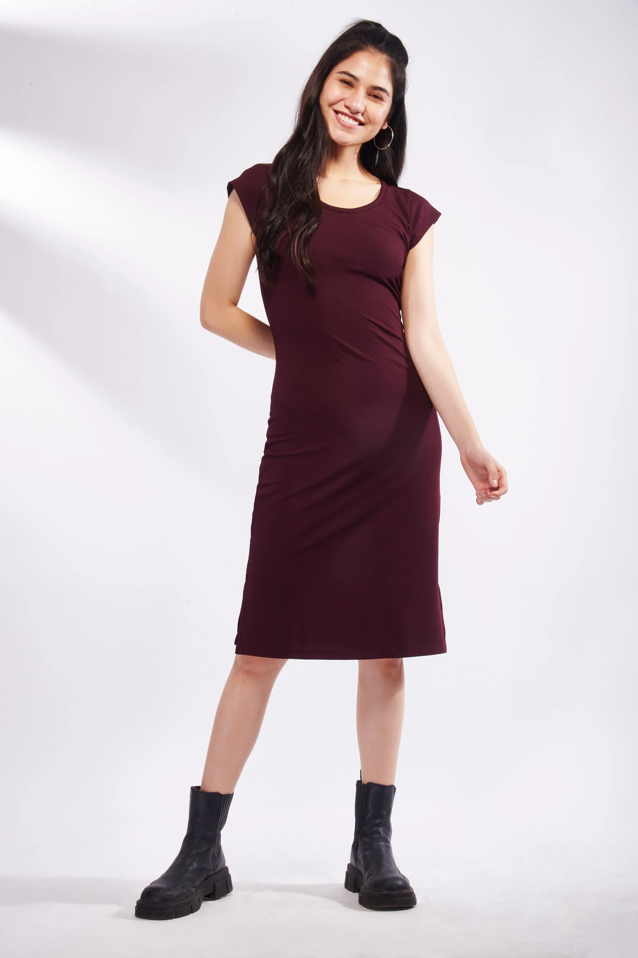 Wine Short Sleeve Midi Dress with Side Slits